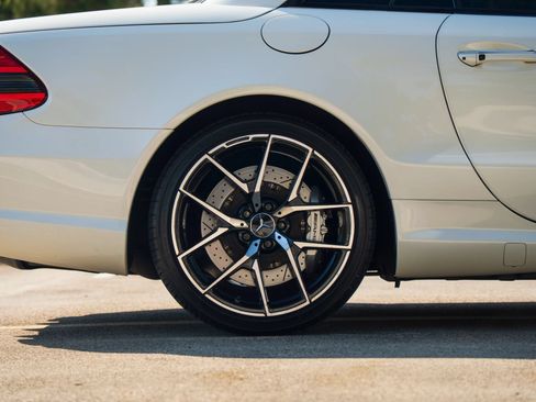 Used 2009 Mercedes-Benz SL 65 AMG image 15