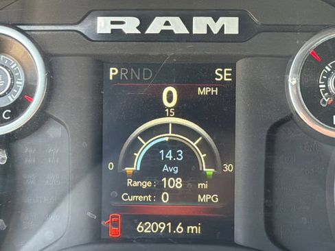 Used 2024 RAM 2500 Big Horn w/ Off Road Package AWD/4WD image 31