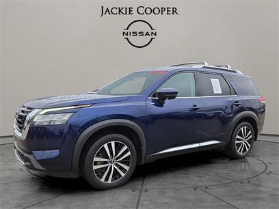 Certified 2024 Nissan Pathfinder Platinum w/ Cargo Package