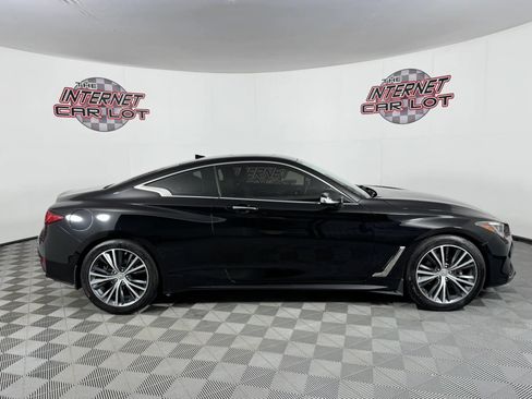 Used 2018 INFINITI Q60 3.0t Luxe w/ Sensory Package 3.0T Luxe AWD/4WD image 8