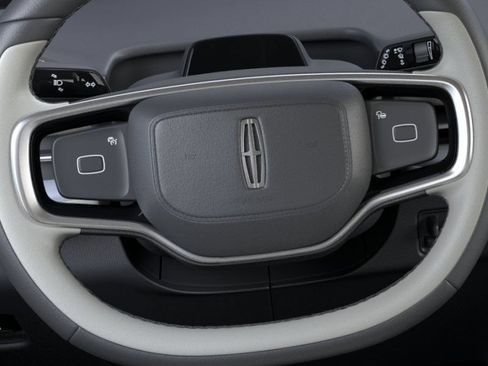 New 2026 Lincoln Navigator L Reserve AWD/4WD image 31