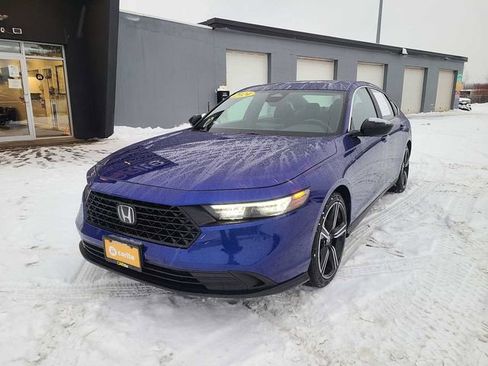 Used 2024 Honda Accord Sport image 1