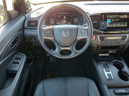 Certified 2022 Honda Passport TrailSport image 11