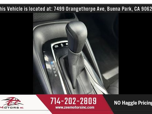 Used 2022 Toyota Corolla LE image 33