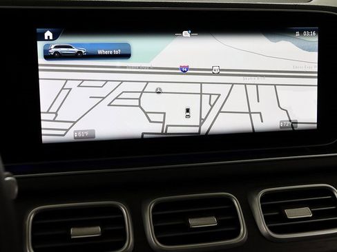 Certified 2025 Mercedes-Benz GLS 450 4MATIC image 22