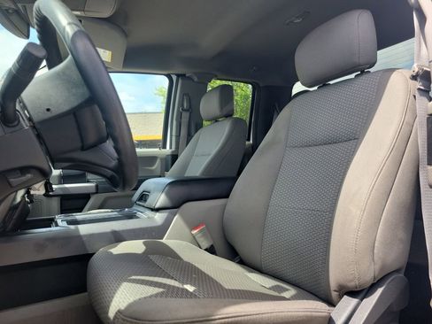 Used 2020 Ford F150 XLT w/ Equipment Group 301A Mid image 17