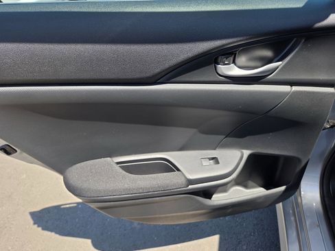 Used 2018 Honda Civic LX image 9