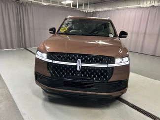 Used 2025 Lincoln Navigator L Black Label AWD/4WD video 2