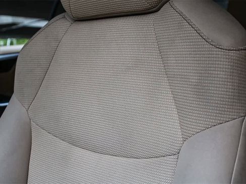 Used 2021 Toyota RAV4 LE w/ Carpet Mat Package (TMS) image 24