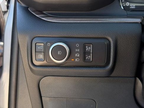 Used 2021 Ford Explorer Limited w/ Hybrid Equipment Group 310A RWD image 51