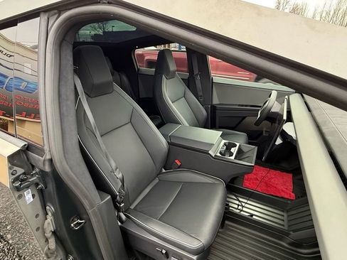 Used 2025 Tesla Cybertruck Cyberbeast image 16