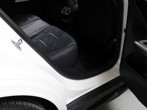 Certified 2026 Mercedes-Benz GLC 43 AMG 4MATIC image 34