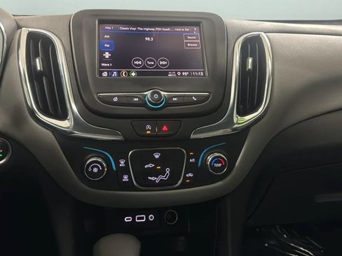 Used 2023 Chevrolet Equinox LS AWD/4WD image 16