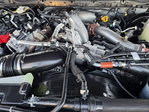 Used 2026 Ford F250 Platinum w/ Platinum Plus Package image 23