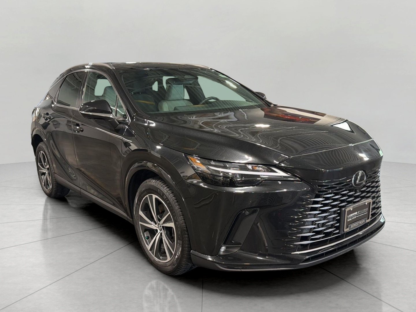 Used 2024 Lexus RX 350 Premium w/ Convenience Package AWD/4WD image 1