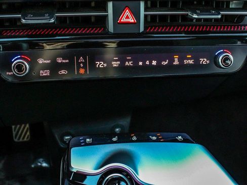 Used 2024 Kia EV6 GT-Line image 24