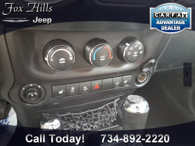 Used 2016 Jeep Wrangler Unlimited Rubicon AWD/4WD image 21