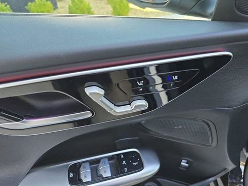 Used 2026 Mercedes-Benz C 300 4MATIC Sedan image 16