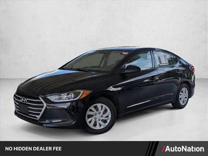 Used 2018 Hyundai Elantra SE w/ SE Connectivity Package 04