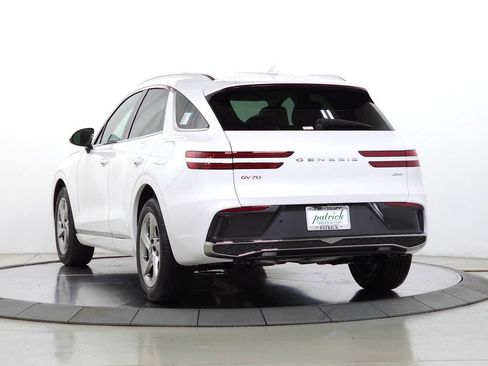 New 2026 Genesis GV70 2.5T AWD/4WD image 6