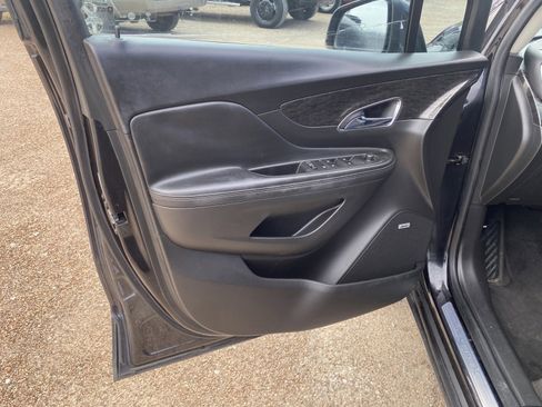 Used 2016 Buick Encore Sport Touring image 9