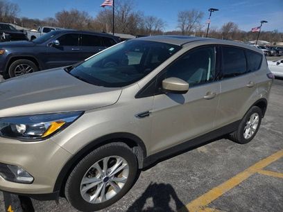 Used 2017 Ford Escape SE w/ SE Cold Weather Package