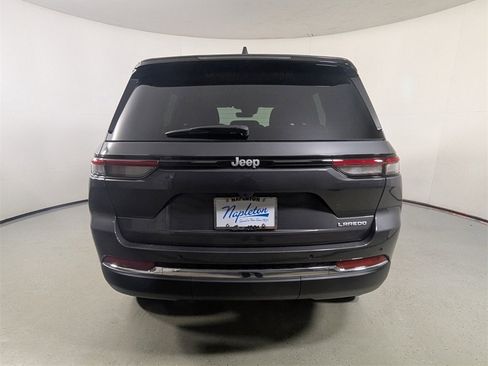 New 2025 Jeep Grand Cherokee Laredo w/ Luxury Tech Group I image 6