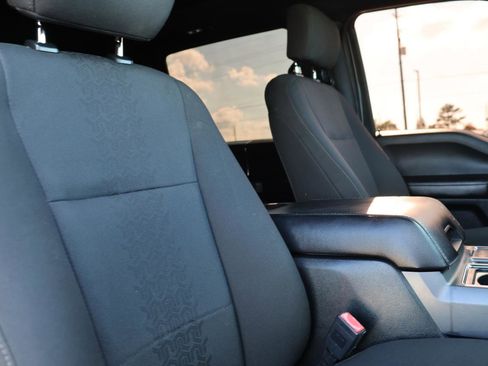 Used 2018 Ford F150 XLT w/ Equipment Group 302A Luxury image 13