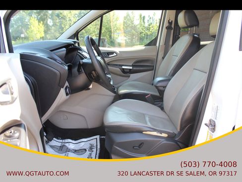 Used 2014 Ford Transit Connect XLT image 10