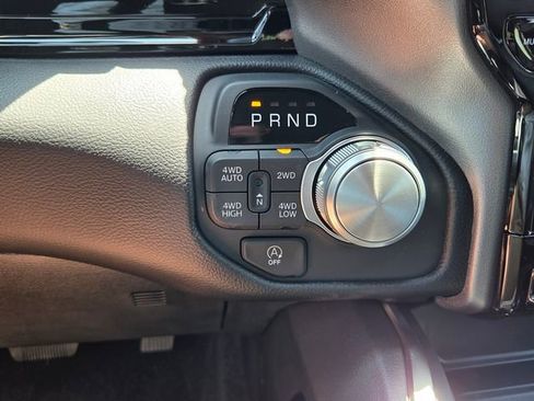 New 2026 RAM 1500 Laramie AWD/4WD image 20