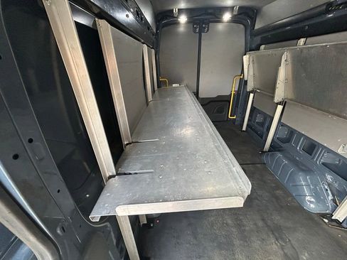 Used 2020 Ford Transit 250 148 High Roof Extended image 31