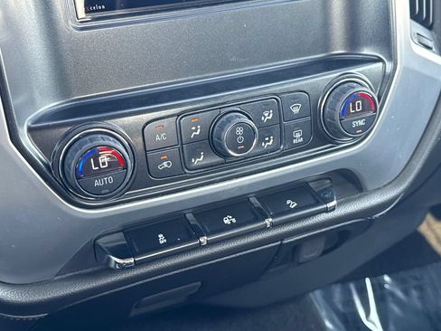 Used 2014 GMC Sierra 1500 SLE w/ SLE Value Package AWD/4WD image 42