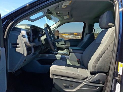 Used 2025 Ford F350 XLT w/ FX4 Off-Road Package image 13