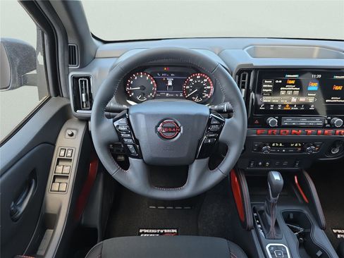 New 2026 Nissan Frontier PRO-4X w/ Pro-4x Convenience Package AWD/4WD image 15