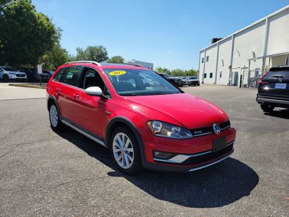 Used 2017 Volkswagen Golf Alltrack SE
