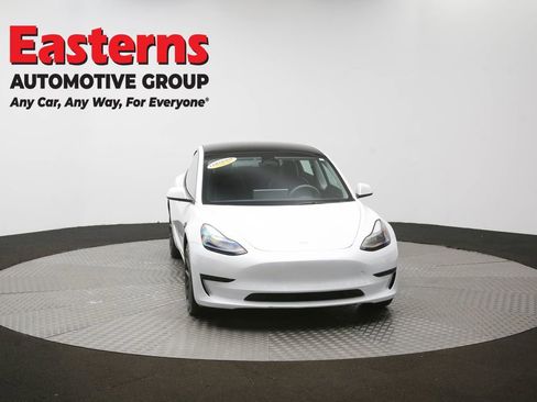 Used 2023 Tesla Model 3 Standard Range image 46