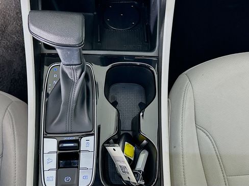 Used 2025 Hyundai Tucson SEL image 25