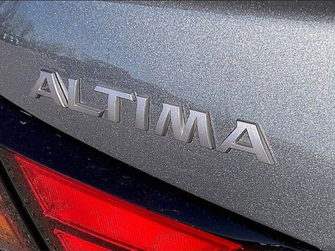 Certified 2025 Nissan Altima 2.5 S image 8