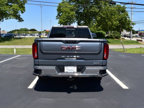 Used 2021 GMC Sierra 1500 SLT w/ SLT Premium Plus Package AWD/4WD image 7