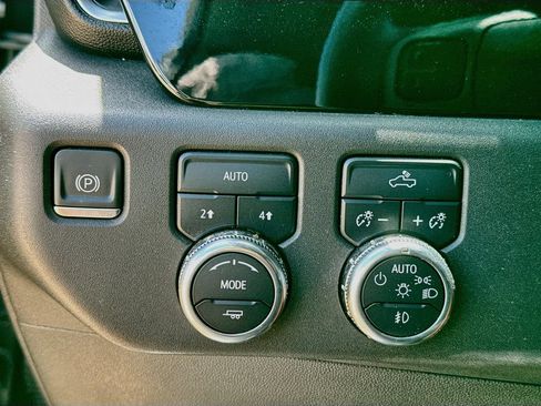 Used 2024 GMC Sierra 1500 Elevation AWD/4WD image 20
