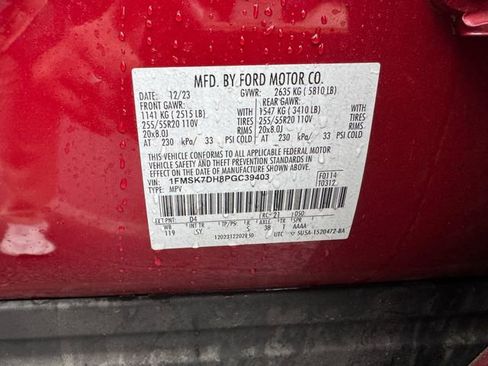 Used 2023 Ford Explorer XLT w/ Equipment Group 202A image 30