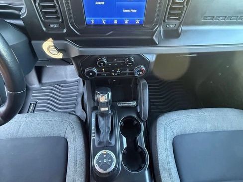 Used 2022 Ford Bronco Big Bend AWD/4WD image 3