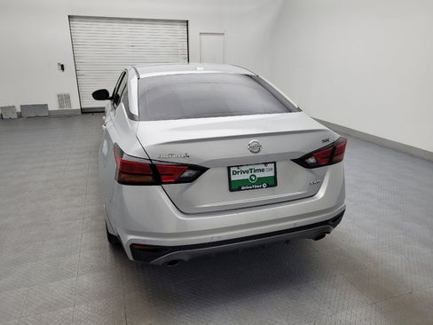 Used 2021 Nissan Altima 2.5 SR image 6