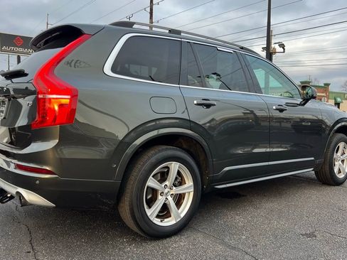 Used 2018 Volvo XC90 T5 Momentum w/ Convenience Package image 8