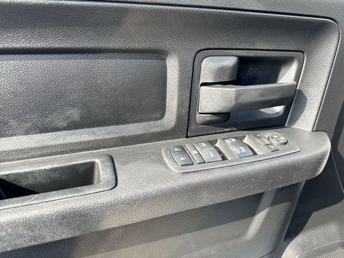 Used 2018 RAM 2500 Tradesman w/ Chrome Appearance Group image 20