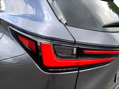 Used 2025 Lexus NX 350h AWD w/ Luxury Package image 28