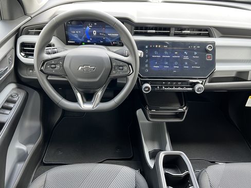 New 2027 Chevrolet Bolt LT FWD image 31