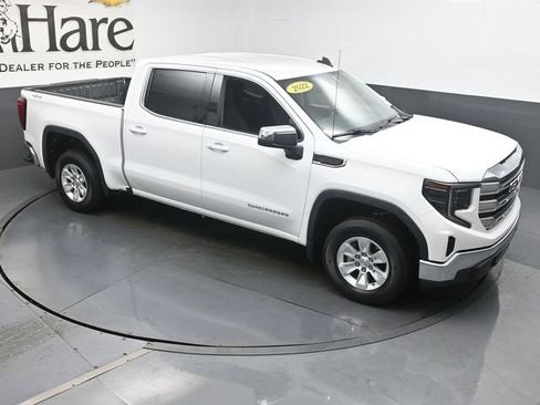Used 2022 GMC Sierra 1500 SLE AWD/4WD image 47