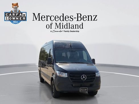 Certified 2024 Mercedes-Benz Sprinter 2500 image 1