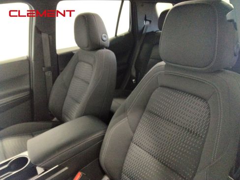 Used 2025 Chevrolet Equinox LT image 31